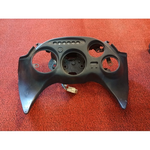 T2301910 Triumph Sprint St Instrument Housing